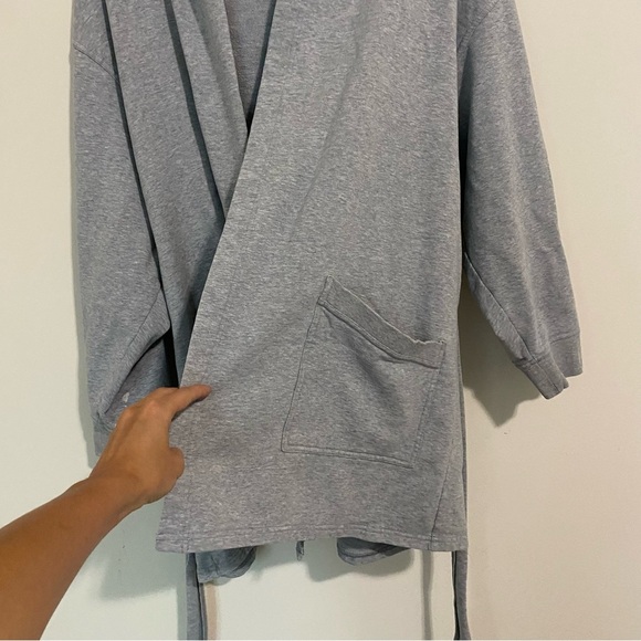 Savage x Fenty Gray Hooded Short Robe size XS/S - Picture 7 of 12